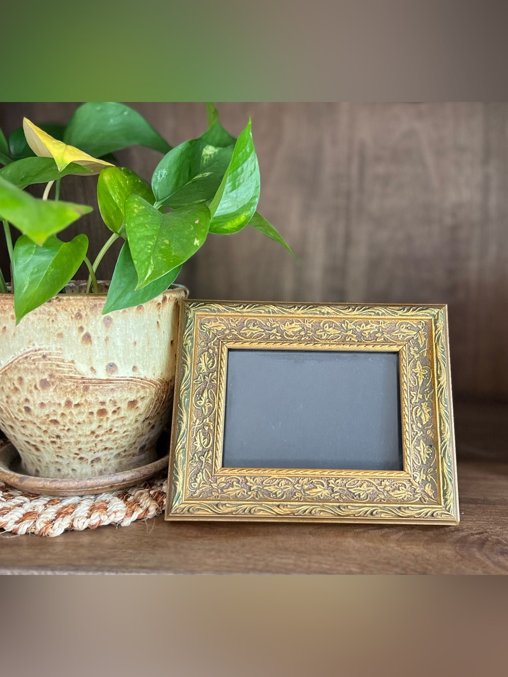 Vintage Ornate Gilt & Verdigris Ivy Scroll Tabletop Photo Frame 3.5" x 5” Photo